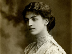 Victoria Alexandrina MURRAY 