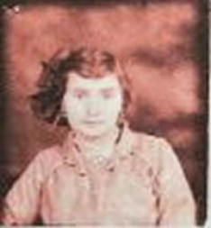Candida SOLIS