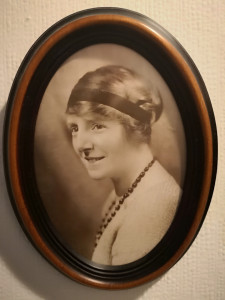 Margaret Emily HARRIS