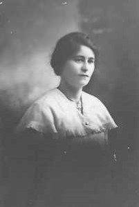 Hellen (Nellie) FARR