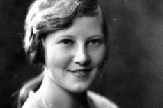 Diana Ruth McCONNEL